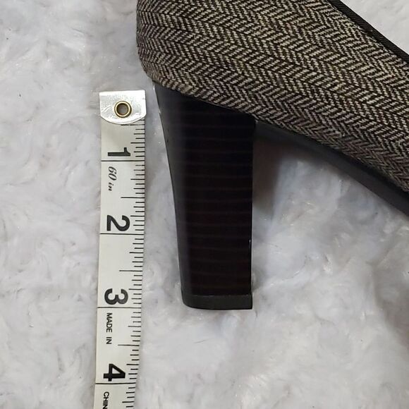 Liz Clairborne Women Vintage Pumped Heels Slip On Tweed Gray Size 7M - Picture 8 of 8